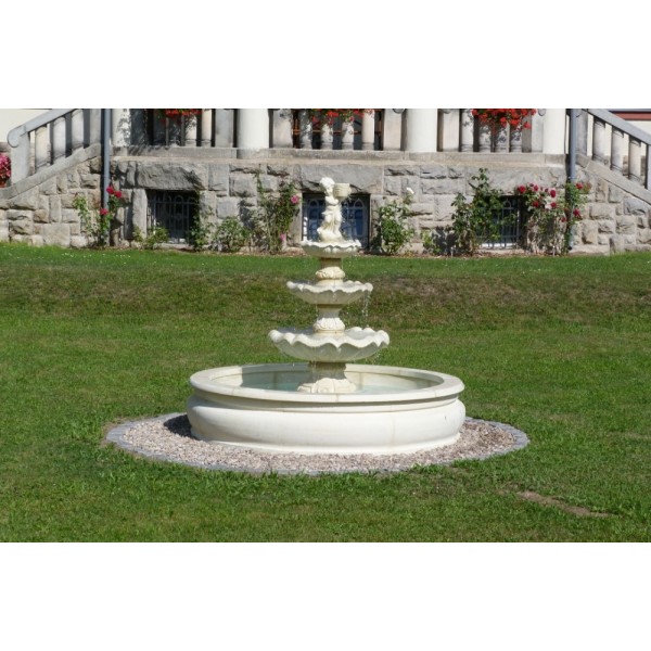 Zahradní fontána kulatá 2m